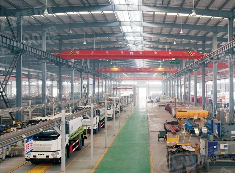 factory-workshop-tanker-truck-clw