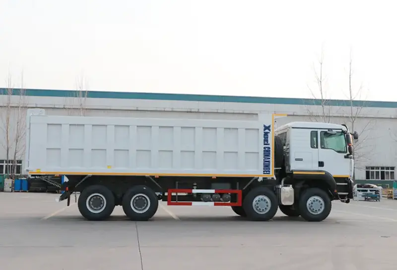 howo-8x4-dump-truck-4