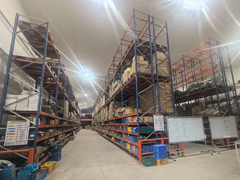 spare-parts-warehouse-2