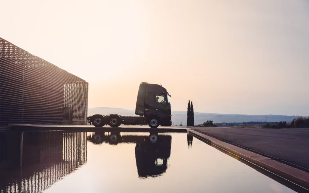 truck-in-water-clw