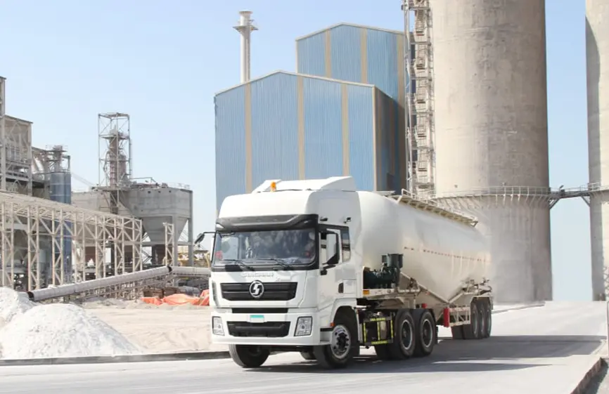 V-Type-Cement-Bulker-Semi-Trailer-4