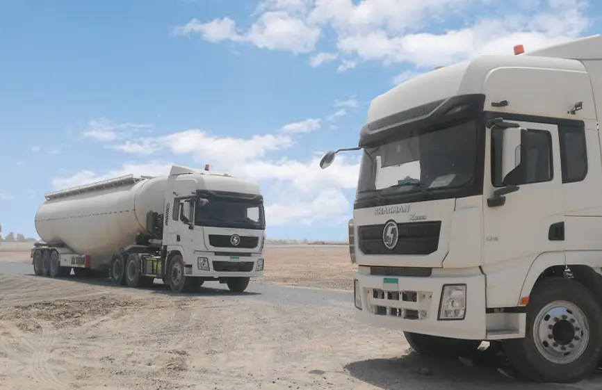 V-Type-Cement-Bulker-Semi-Trailer-5