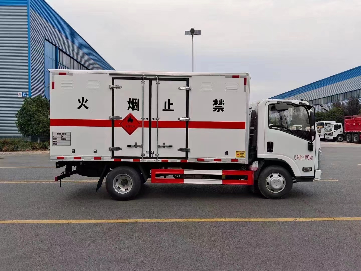 explosion-proof-transport-vehicle-2