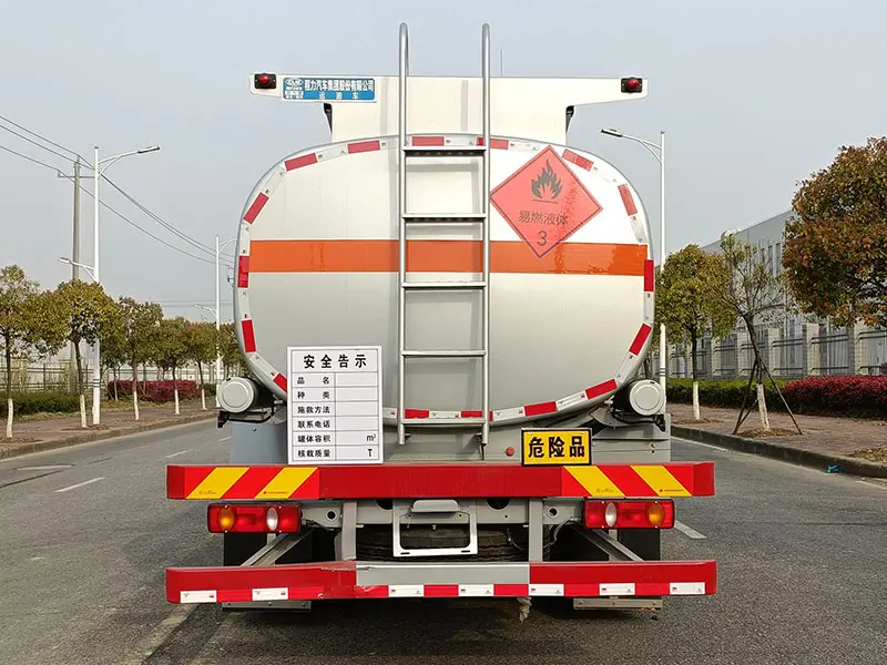 tanker-truck-3