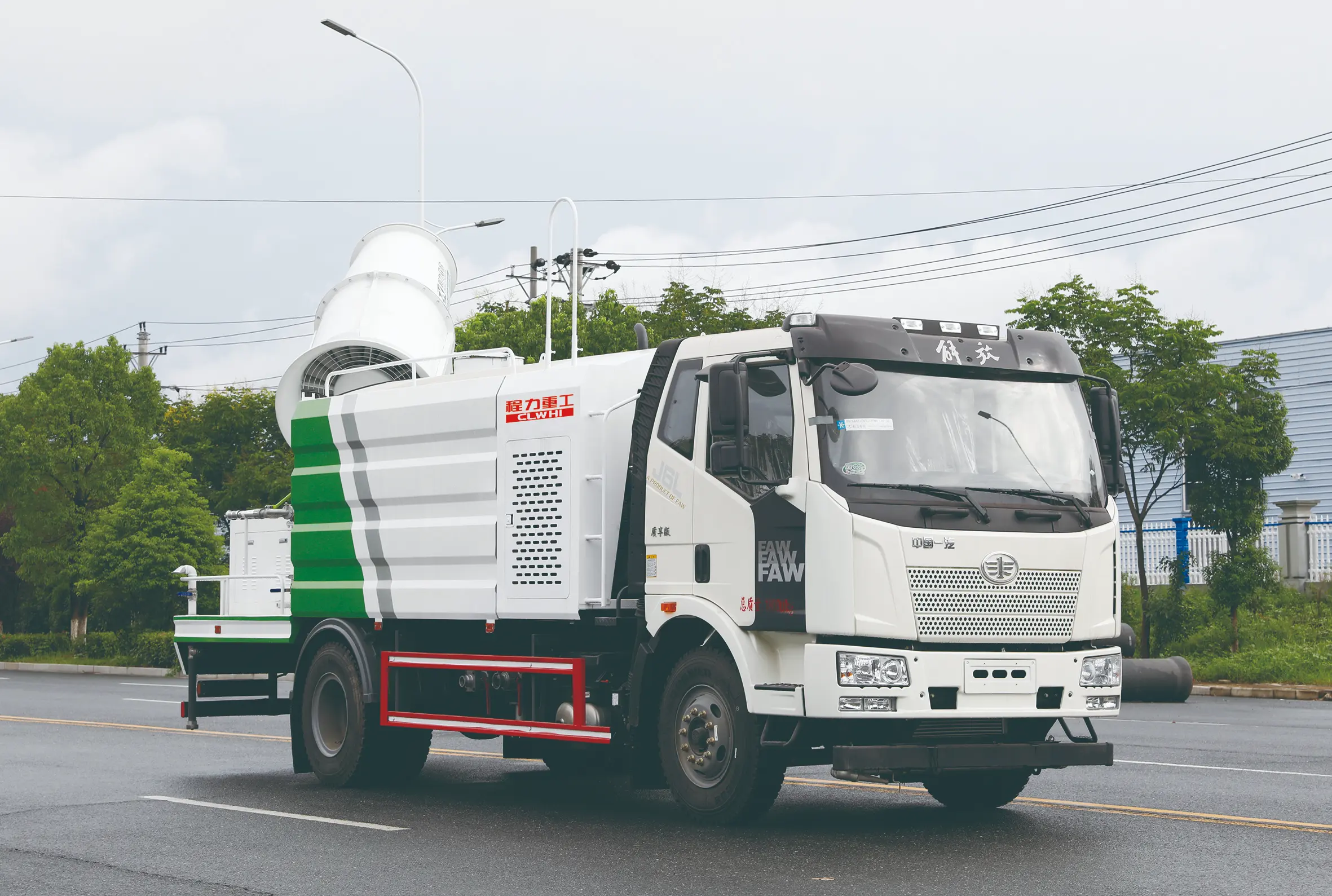 dust-suppression-truck-1