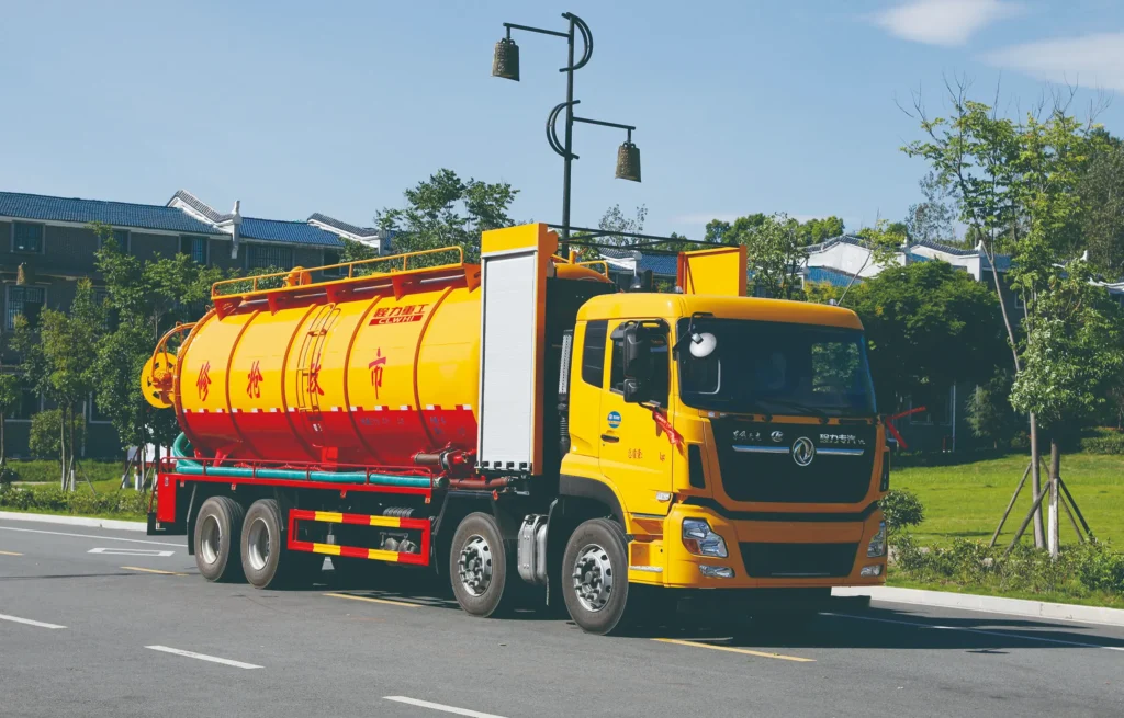 sewage-suction-truck-1