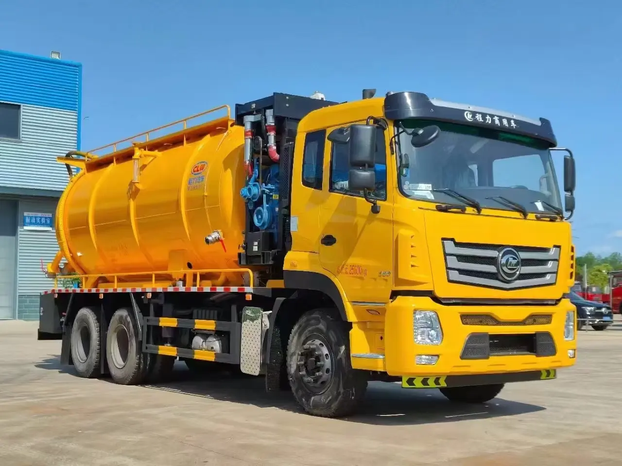 sewage-suction-truck-4