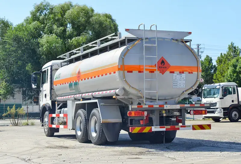cpo-crude-palm-oil-tanker-truck-4